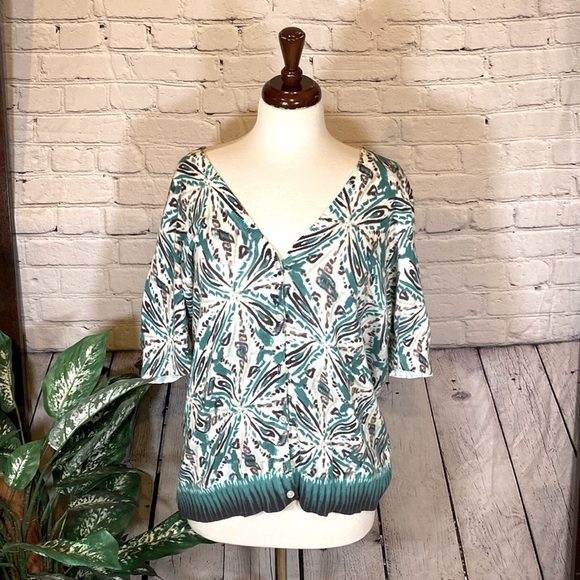Ann Taylor XL white with teal, black and gray design with 1/3 sleeves - Picture 1 of 8